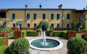 Hotel Airone